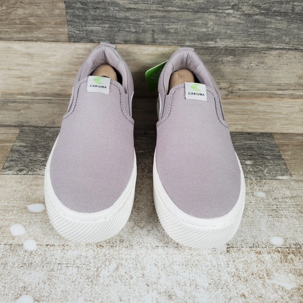 Cariuma Slip-On Womens Shoes Sz 7 Canvas Logo Sneakers 450703G34W070